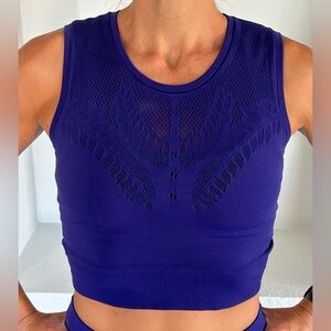 Athleta Elation Laser Cut Crop Tank, Blue, Size Small